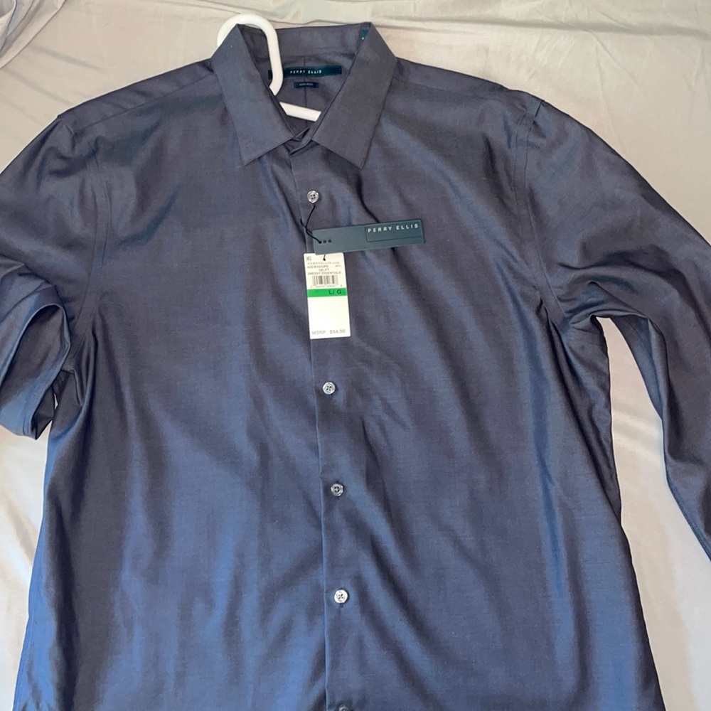 Men’s Perry Ellis dress shirt-NEW!!!